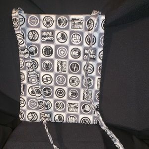 Marvel Comics pouch